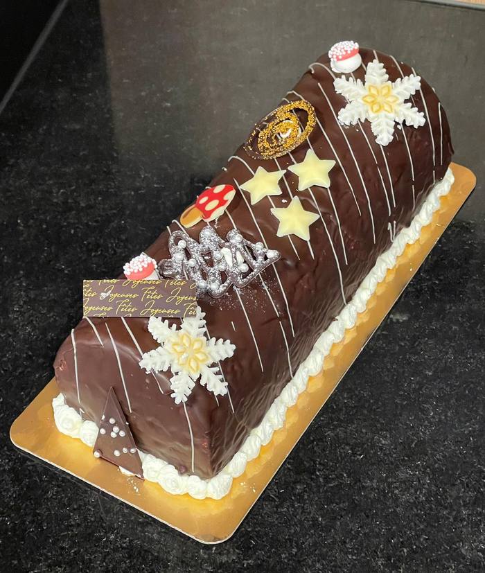 Bûche n°4 – Vanille chocolat (chocolat croquant)