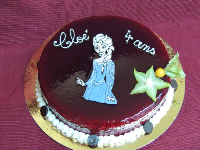 Gâteau Reine des Neiges – Chloé 4 ans