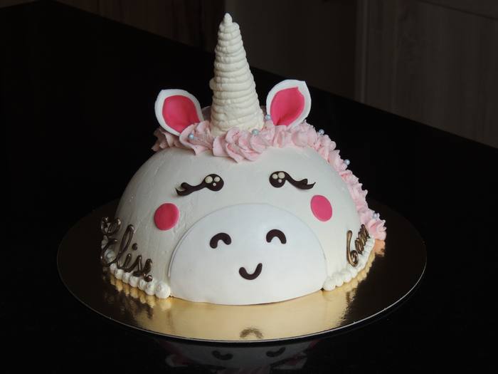 Gâteau licorne – Elise 6 ans